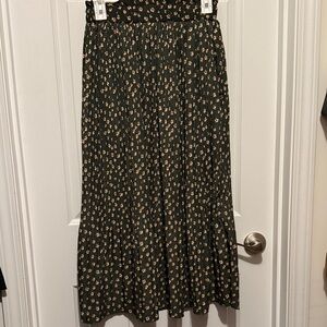 Floral Print Black Skirt
